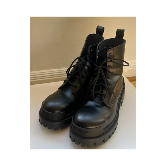 Balenciaga strike bootie new matt smooth calf leather size 40 - Picture 6 of 11